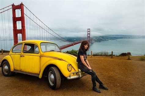 hailee steinfeld bumblebee.